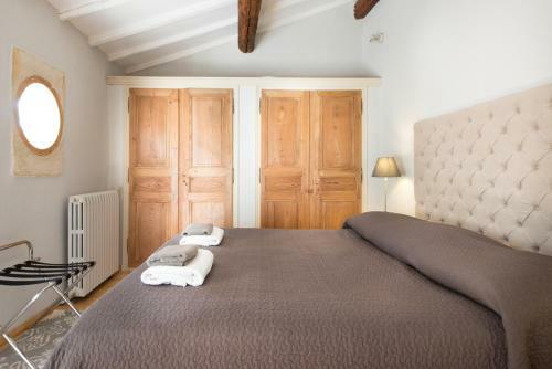 Barbentane Villa Sleeps 10 Pool Wifi