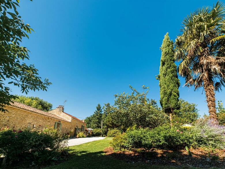 Ferienhaus Mit Pool Blanquefort S. Briolance 300s
