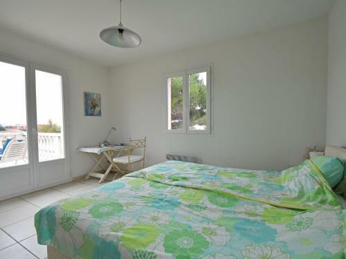 Elegant Villa In Bize-minervois With Pool
