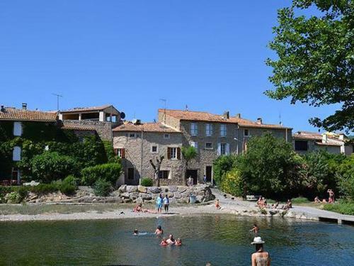 Elegant Villa In Bize-minervois With Pool