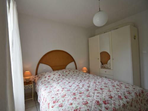 Elegant Villa In Bize-minervois With Pool