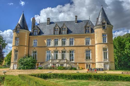 Hostal Ch�teau De Blavou Normandie
