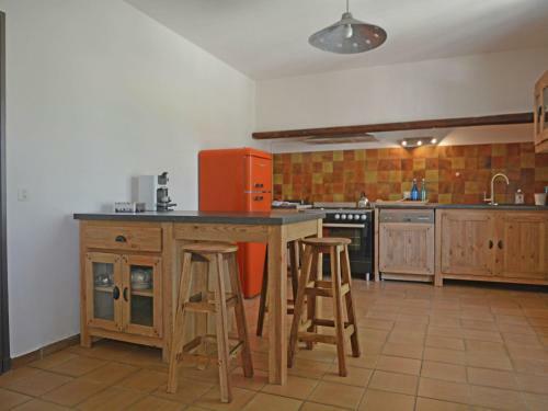 Villa Beautiful Bastide Near Forest In Brouzet-les-quissac