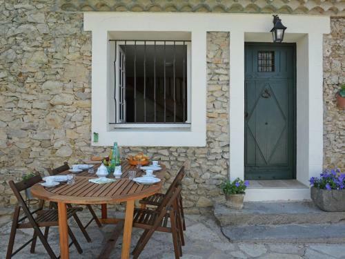 Villa Beautiful Bastide Near Forest In Brouzet-les-quissac
