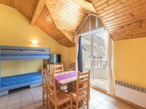 Apartment Pre Du Moulin F