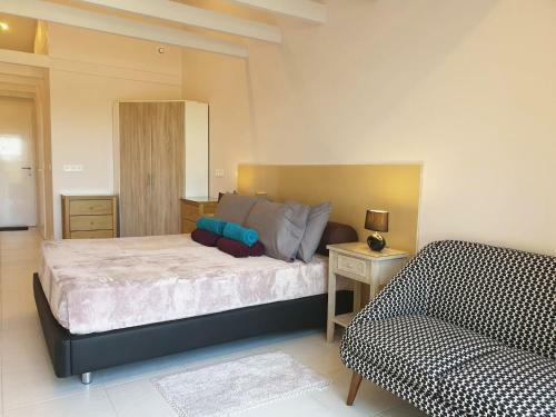 Luxury Villa With Heated Pool In Callian