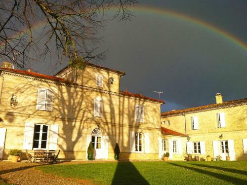 Bed & Breakfast Chateau Du Payre