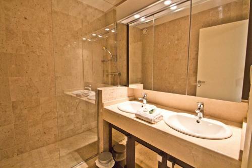 Apartamento Gray 4i2