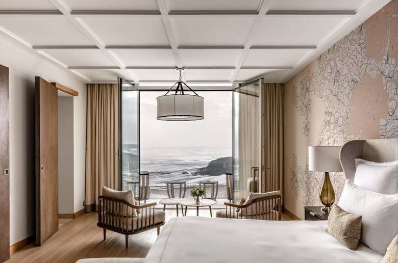 Royal Champagne Hotel & Spa