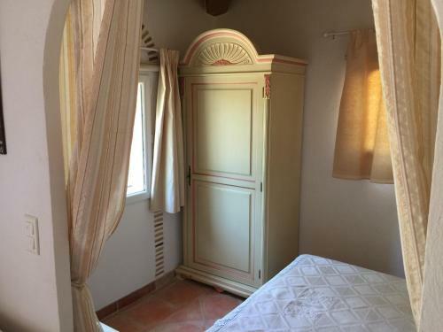 Hostal La Maison Des Oliviers