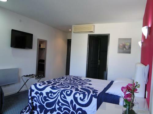 Hotel H�tel C�t� Jardin