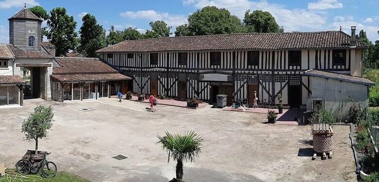 Bed & Breakfast Domaine Le Colombier