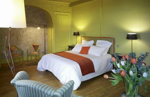 Hostal Demeure Des Monts D'or