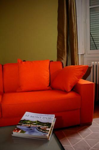 Hostal Demeure Des Monts D'or