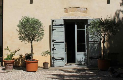 Hostal Demeure Des Monts D'or