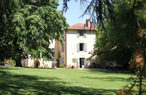 Hostal Demeure Des Monts D'or