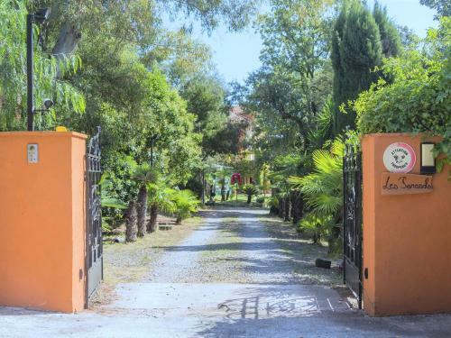 Sprawling Mansion In Frejus With Swimming Pool