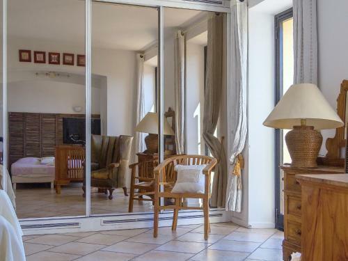 Sprawling Mansion In Frejus With Swimming Pool