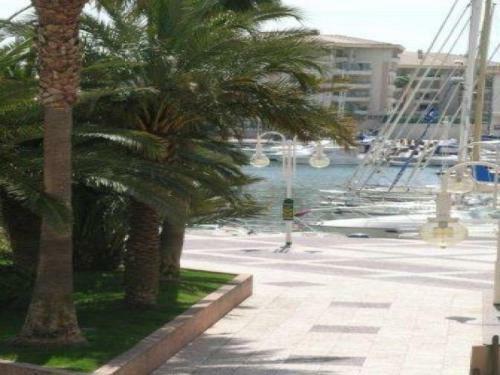 Apartment Royale Marine