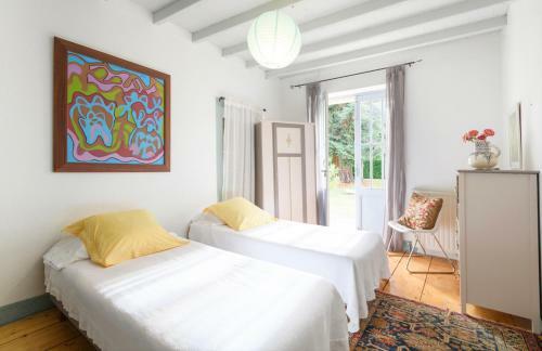Flaujagues Villa Sleeps 10 Pool Wifi