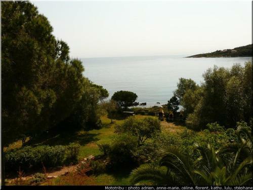 Faounzina Village