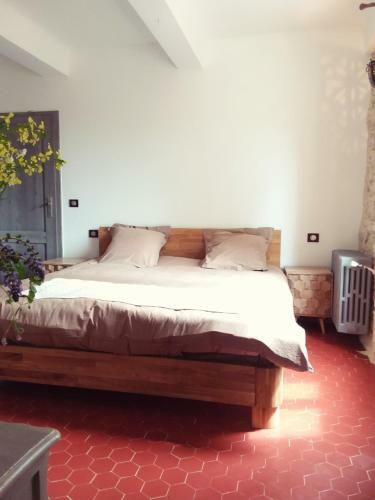 Bed & Breakfast Le Mas Des Romarins