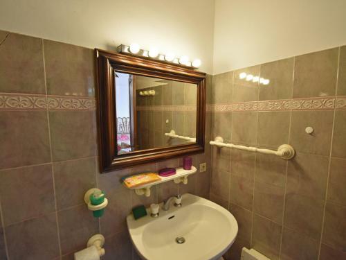 Quaint Villa In Fayence With Private Pool