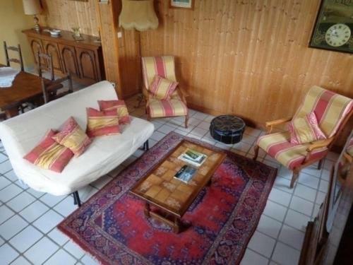 House Le Manoir De Bellegarde 1