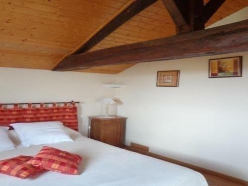 House Le Manoir De Bellegarde 1