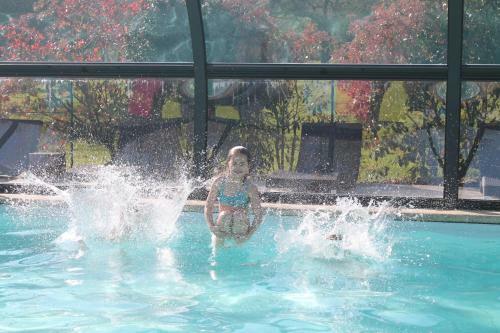 Emerald Coast Gites And Lodge
