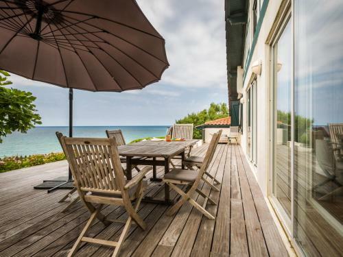 Guethary Villa Sleeps 6 Air Con Wifi