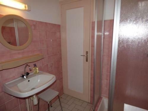 Apartment Granville Centre Ville Appartement De Type F2