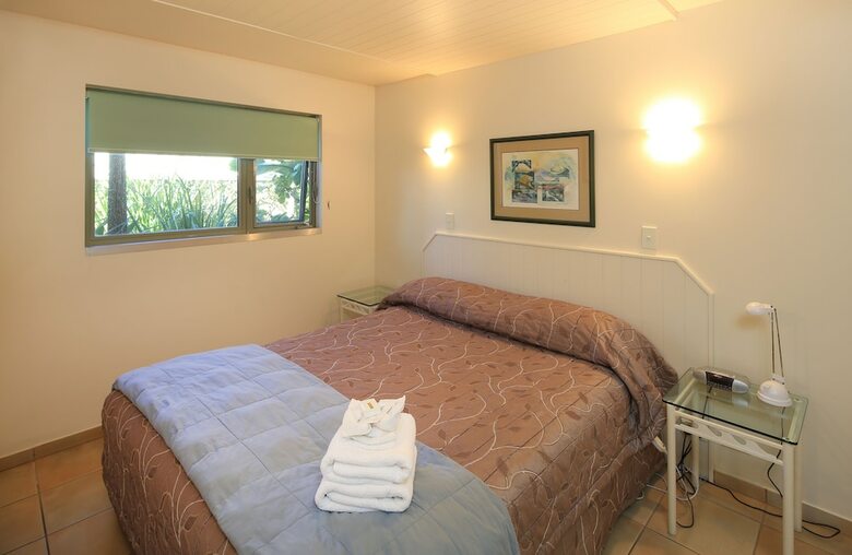 Onetangi Beach Apartments