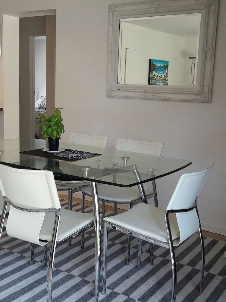 Onetangi Beach Apartments