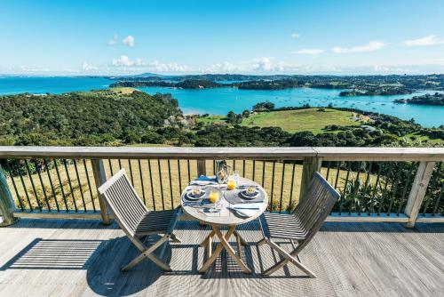 Te Whau Lodge