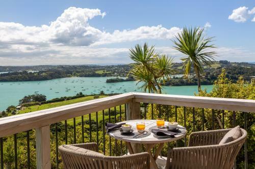 Te Whau Lodge