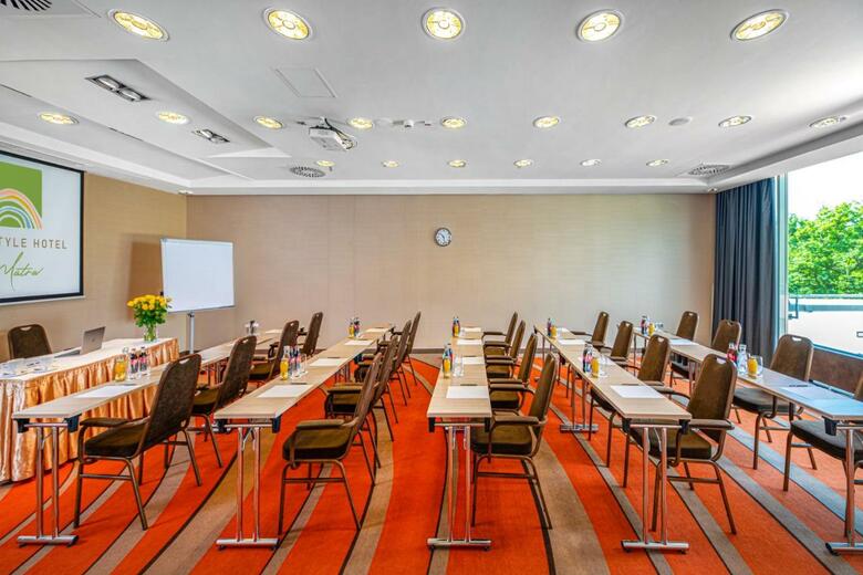 Lifestyle Hotel M�tra