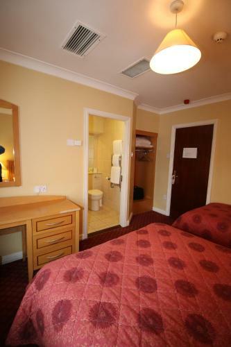 Gullane's Hotel