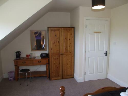 Bed & Breakfast The Curragh Country House Accommodation