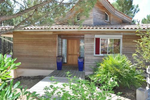 Tr�s Belle Villa Au Calme Avec Piscine - 82201
