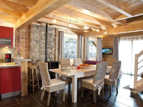 Spacious Chalet In La Bresse With Sauna