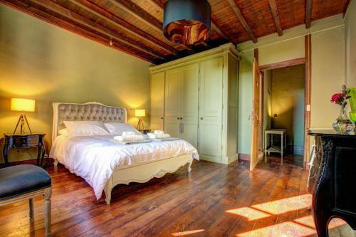 Landerrouat Villa Sleeps 8 Pool Wifi