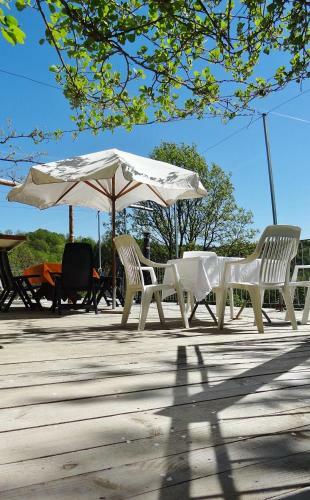 Le G�te Des Mille Etangs