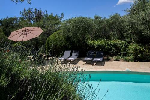 Villa Vineyards