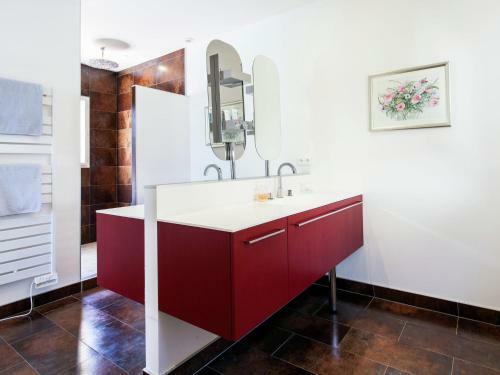 Luxury Villa In Les Adrets-de-l'esterel With Swimming Pool