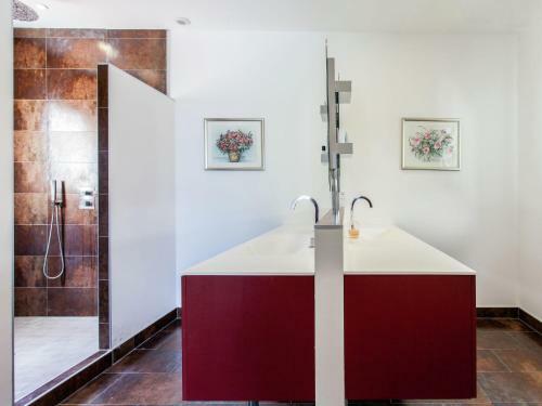 Luxury Villa In Les Adrets-de-l'esterel With Swimming Pool