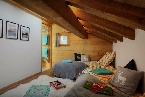 Chalet Pajules - Ovo Network