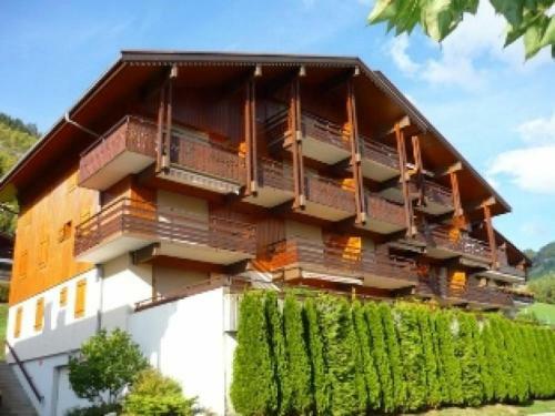 Apartment Cornillon B