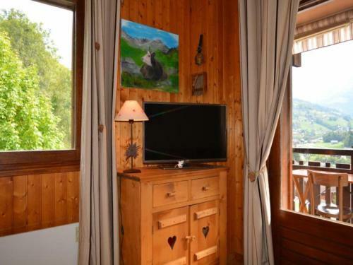 Apartment Arolles