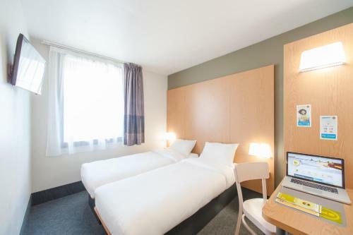 Hotel B&B H�tel Aix-en-provence Le Tholonet